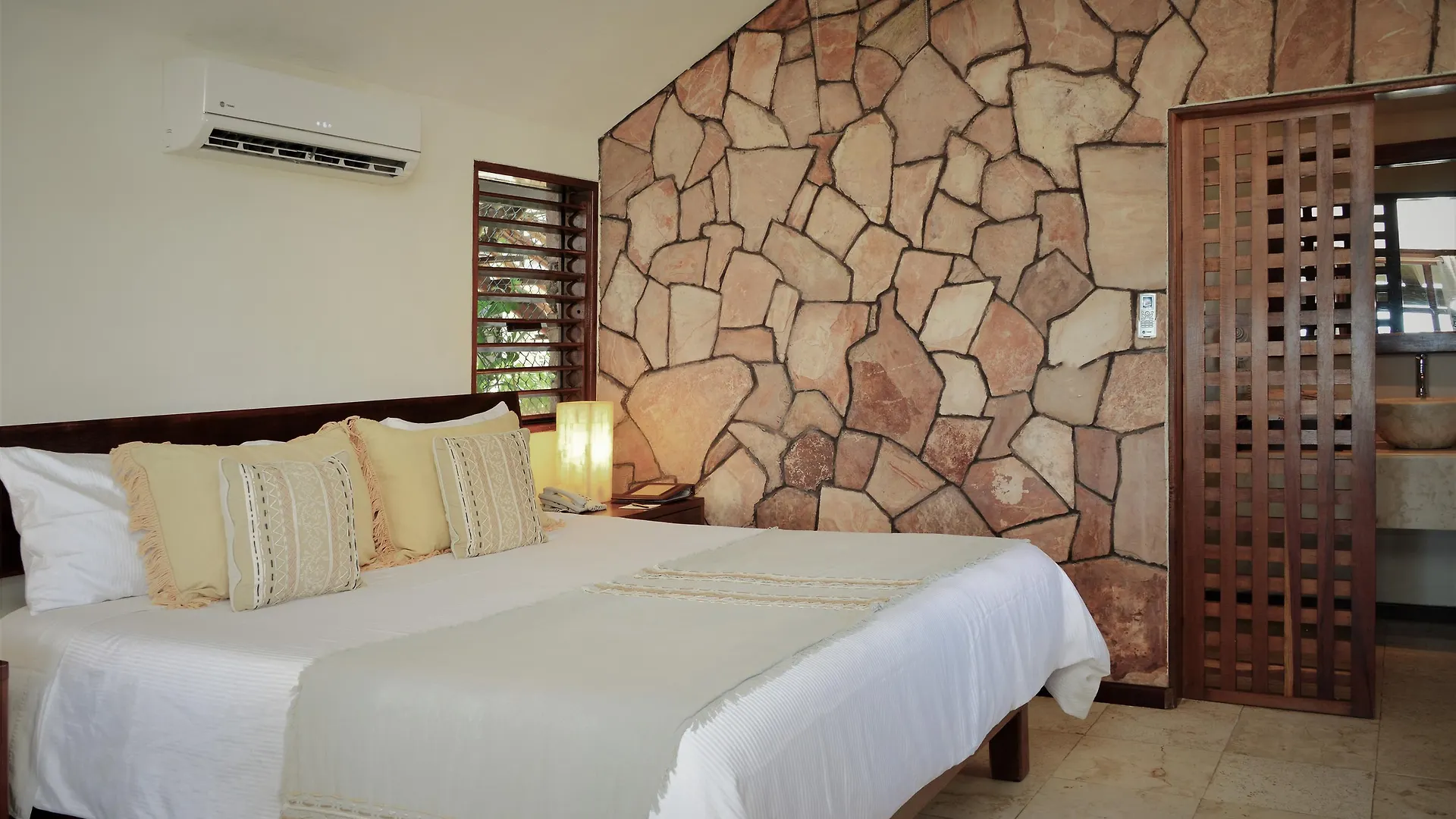 Ana Y Jose Hotel & Beach Club Tulum 5*,
