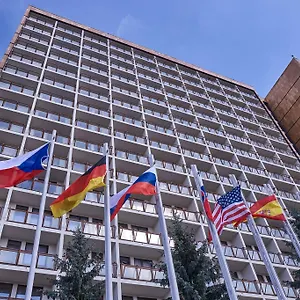 Krystal Hotel Prague